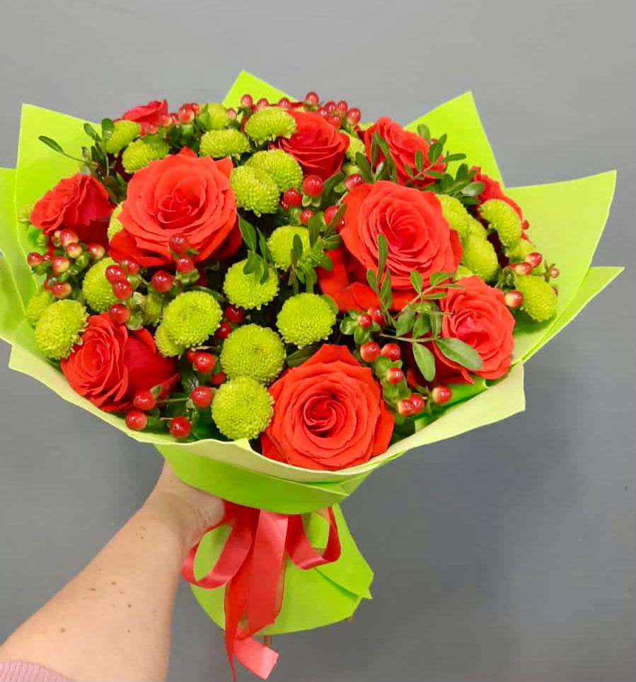 Букет цветов из: Хризантемы и Розы в Калиновском