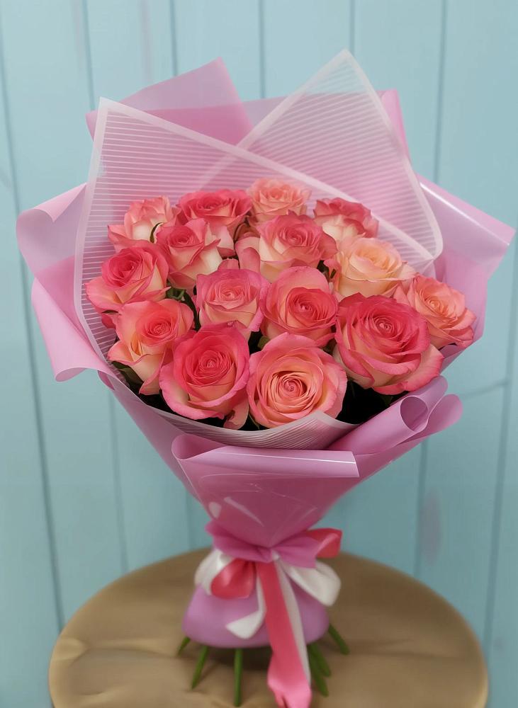 Букет 15 Розовых роз Равель в Калиновском
