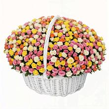 Премиум букет из: Розы #REPLACE_PRED# Калиновском