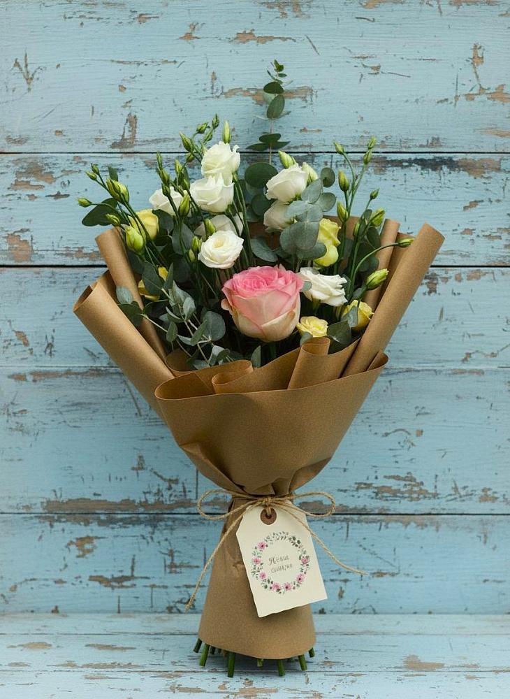 Букет цветов из: Розы и Лизиантусы в Калиновском