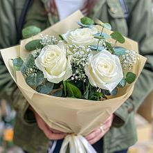 Букет цветов из:  Розы #REPLACE_PRED# Калиновском