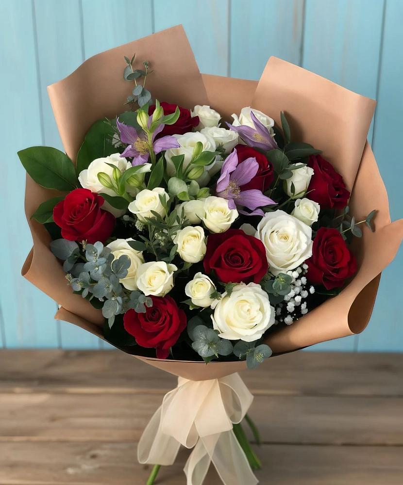 Букет цветов из: Розы и Альстромерии в Калиновском