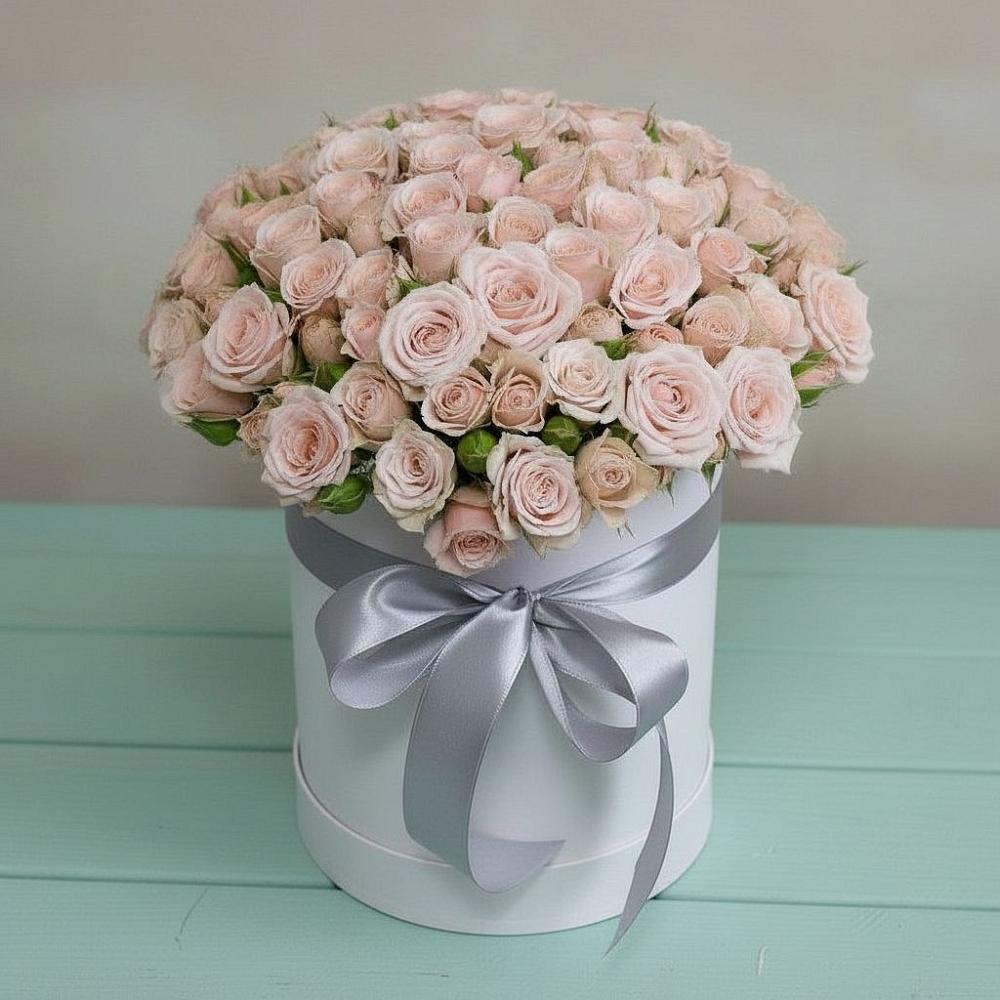 Цветочная композиция из Розы в шляпной коробке в Калиновском